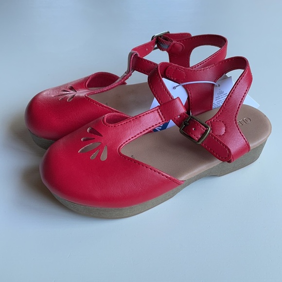 Old Navy | Red Cutout T-Strap Maryjane Clogs | 11T - Picture 4 of 12